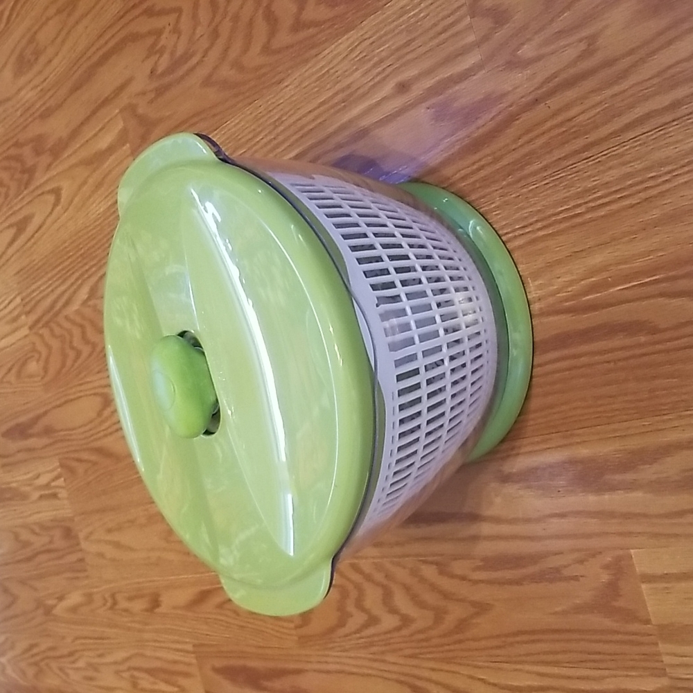 KitchenAid Salad Spinner green